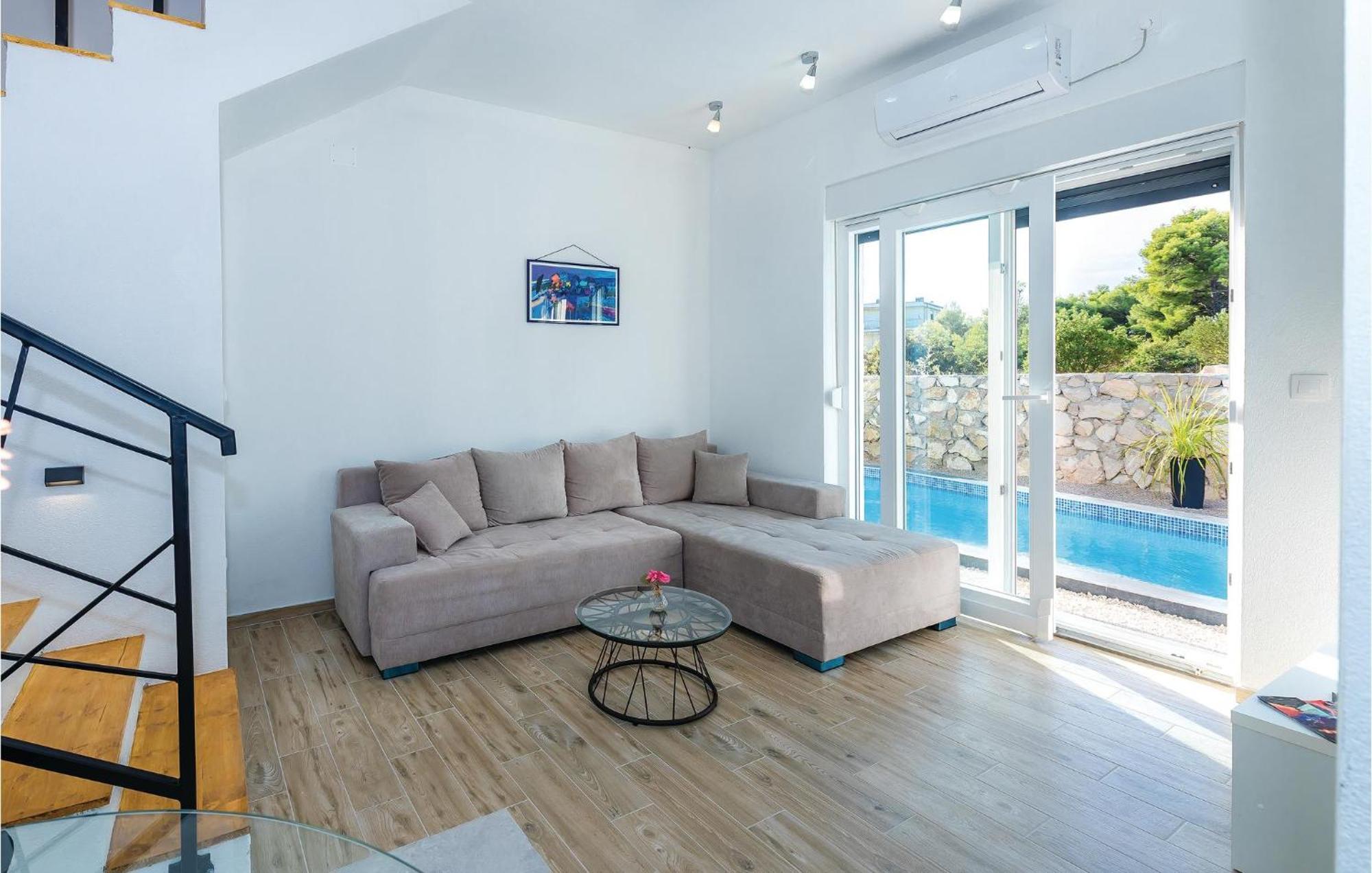 4 Bedroom Beautiful Home In شيبينيك المظهر الخارجي الصورة